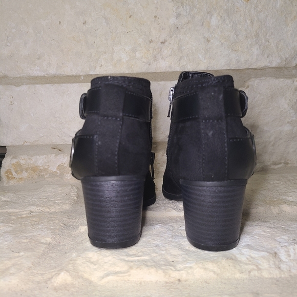 Indigo Rd. Sandra Ankle Boots, Size 5.5 M - Picture 6 of 8